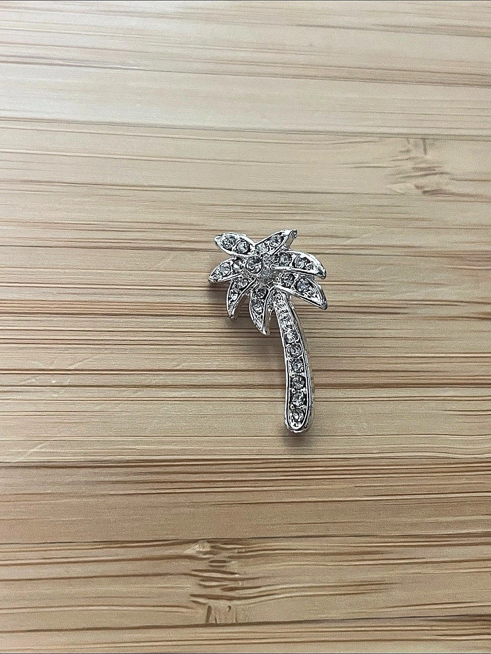 Silver Palm Tree pendant necklace